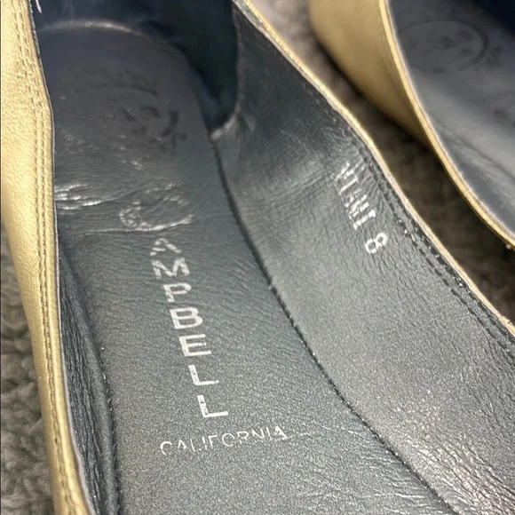 Jeffrey Campbell Gold Metallic Flats with Pointed Toe and Decorative Accent Sz 8 - Picture 2 of 8